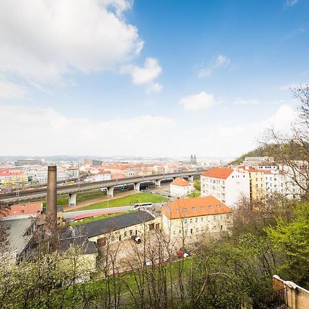 Boheme Apartment Prague Three מראה חיצוני תמונה