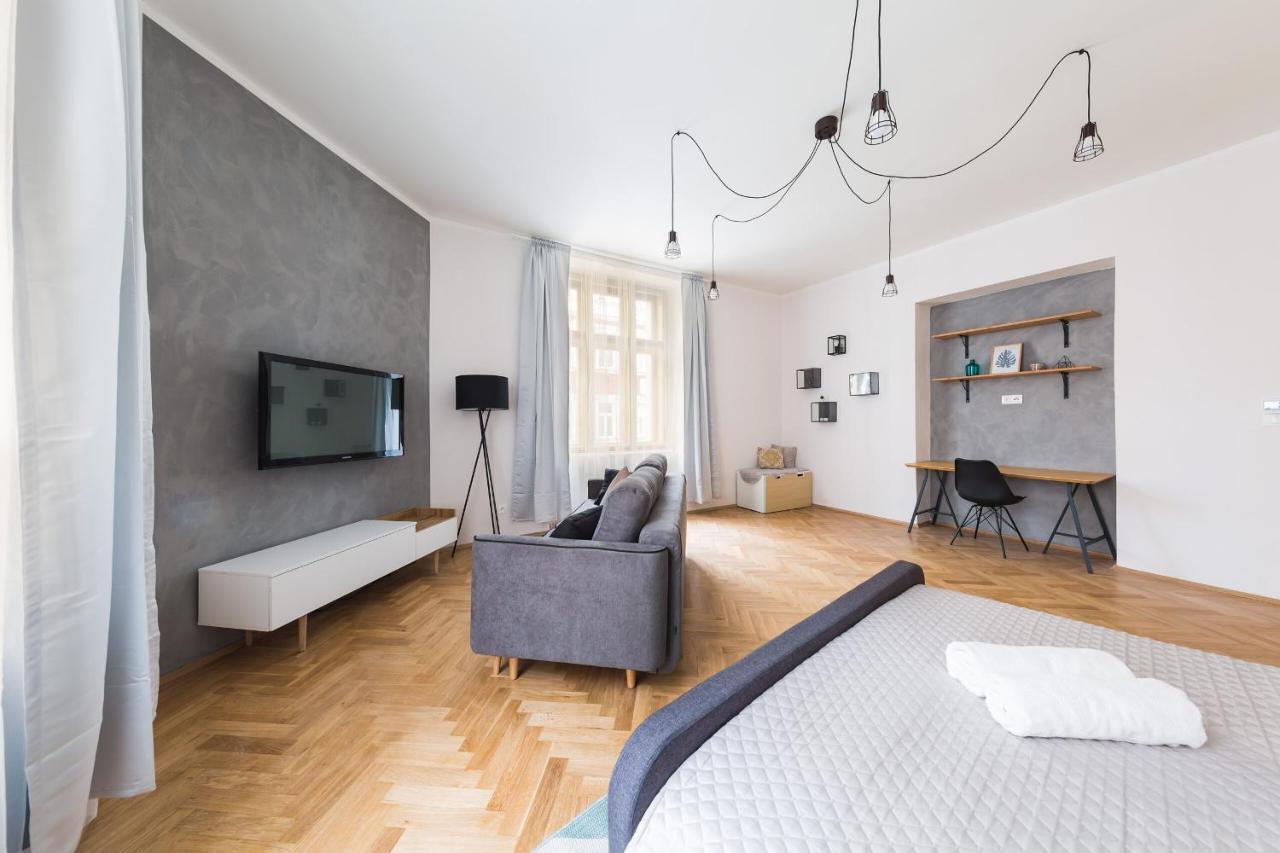 Boheme Apartment Prague Three מראה חיצוני תמונה